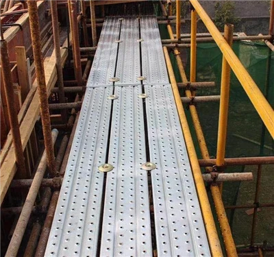 Steiger -walk -planken